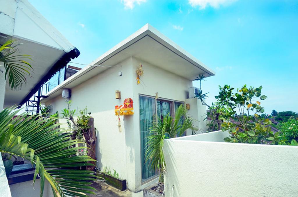 Gusti Homestay Kerobokan المظهر الخارجي الصورة