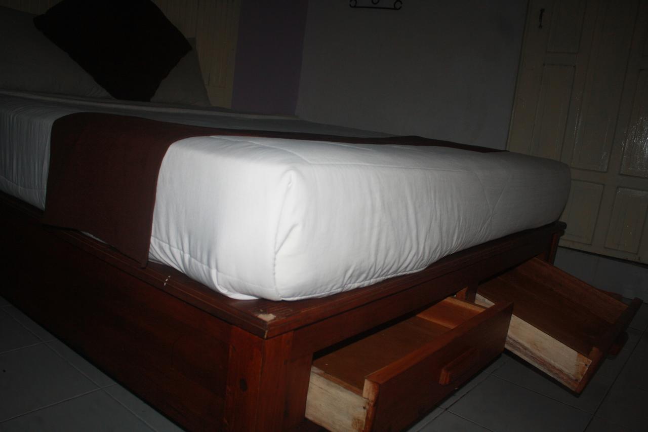 Gusti Homestay Kerobokan المظهر الخارجي الصورة